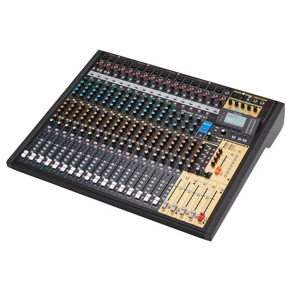thomann-3218168